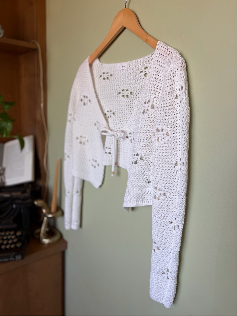 Open Crochet White Tie-Front Hippie Beachy Cardigan Boho Sweater Top Size M - Picture 6 of 16